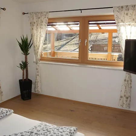 Feriehus Mit Panoramaterrasse In Fuegenberg